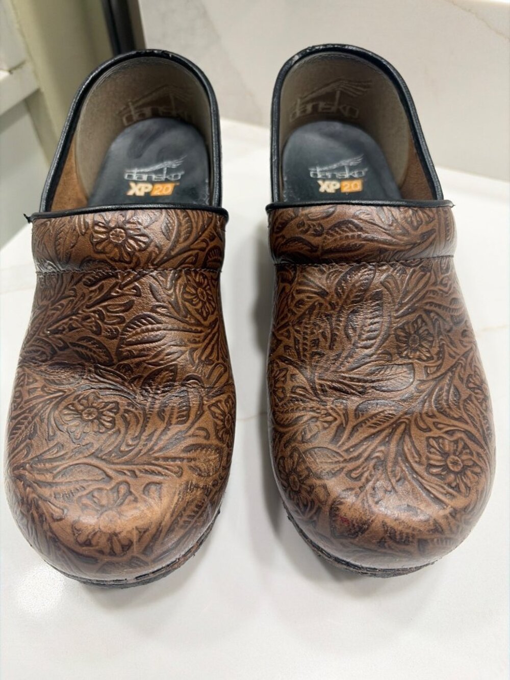 Dansko XP 2.0 Brown Slip-On Clog Shoes Size 8.5-9 Tooled Leather Floral